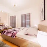 Mit Whirlpool By Interhome * Krneza