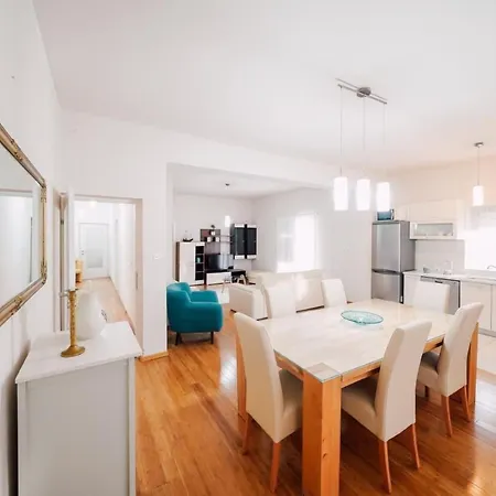 Mit Whirlpool By Interhome Apartmán *