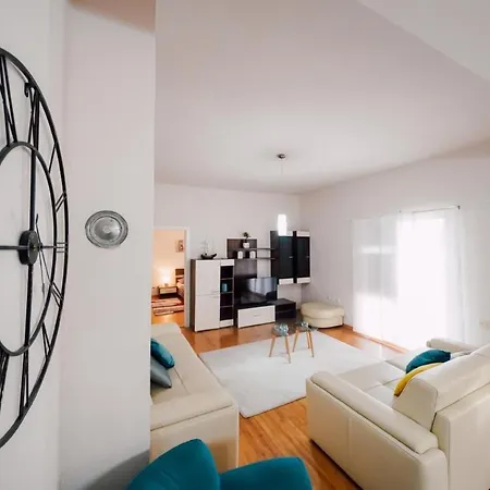 Apartmán Mit Whirlpool By Interhome Krneza