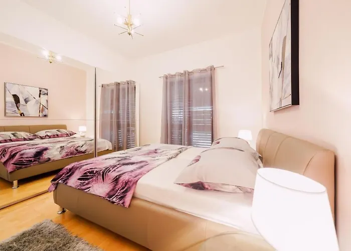 Mit Whirlpool By Interhome * Krneza