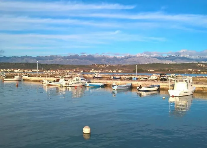 Mit Whirlpool By Interhome