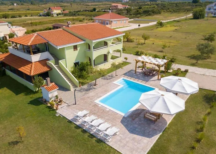 아파트 Mit Whirlpool By Interhome Krneza